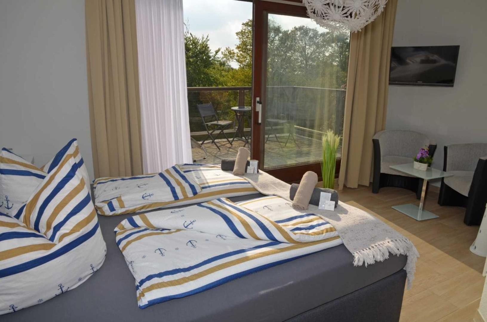 Hotel Zur Seerobbe Cuxhaven Esterno foto